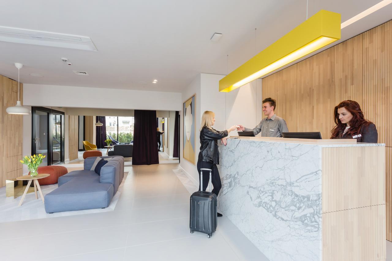 Platinum Hotel&Residence Wilanow Varşovia Exterior foto